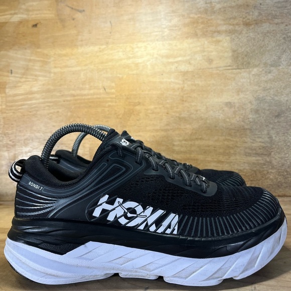 Hoka One One Shoes - Hoka One One Bondi 7 CUSHIONED Womens Size 8 Running Shoes Sneakers Black